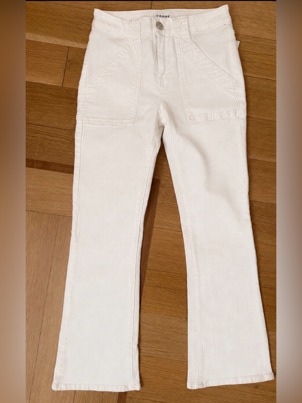 Frame Denim White Le Crop Mini Boot Jeans
